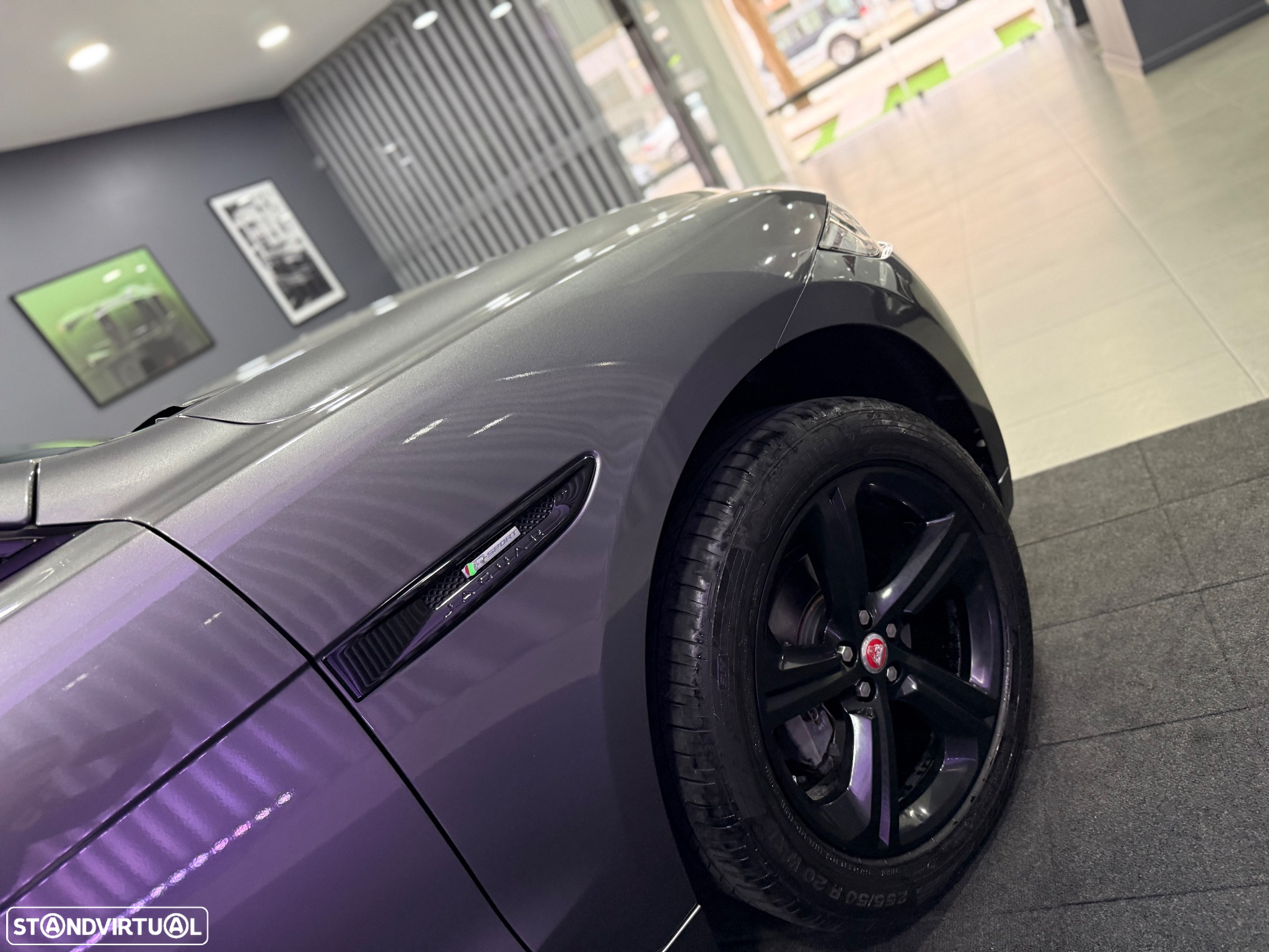 Jaguar F-Pace 20d Aut. R-Sport - 38