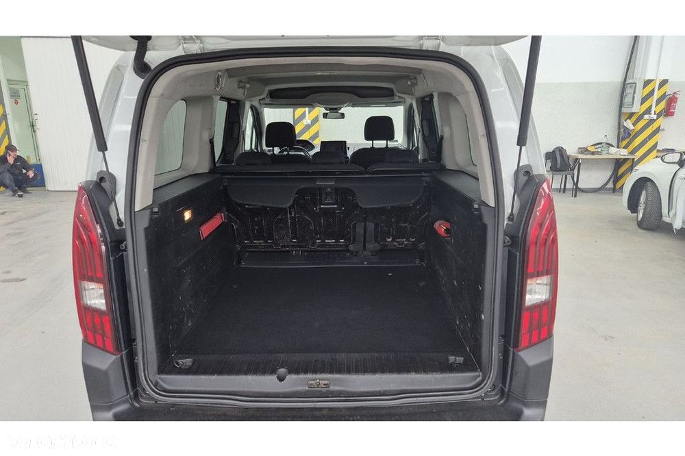 Peugeot Rifter 1.5 BlueHDI Allure SalonPL VAT23% Właścicielem pojazdu jest Ayvens Financial Services Polska - 2