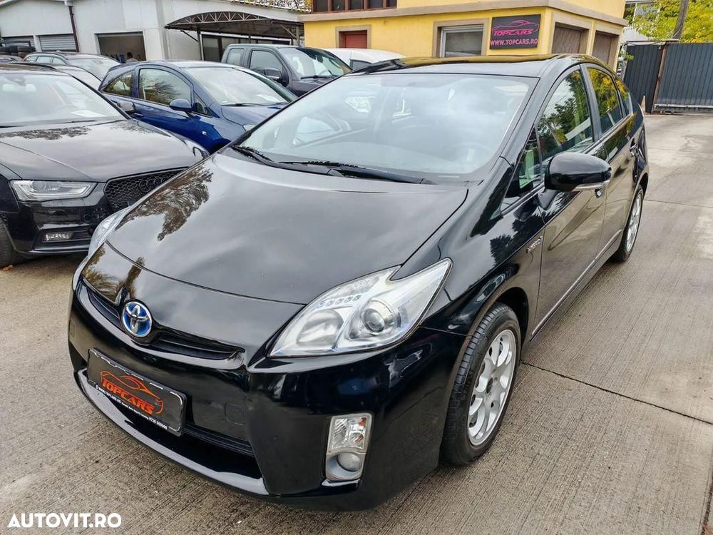 Toyota Prius - 1