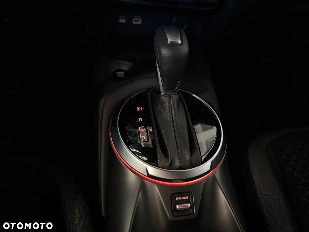 Nissan Juke 1.0 DIG-T N-Connecta DCT - 11