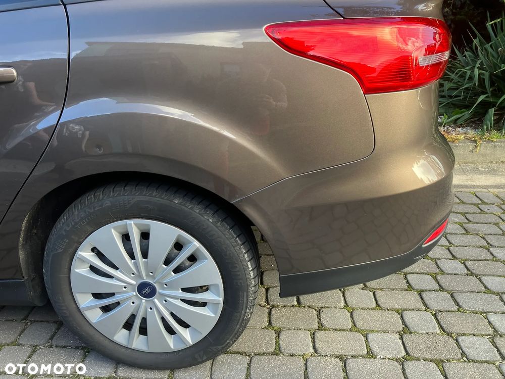Ford Focus 1.6 Trend - 27