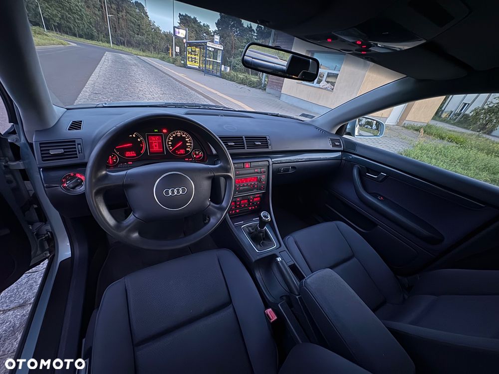 Audi A4 Limousine 1.8T - 17