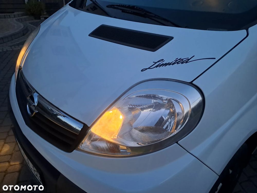 Opel VIVARO - 31