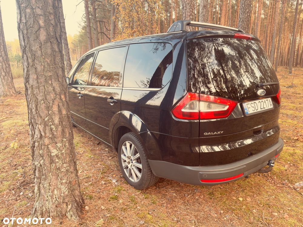 Ford Galaxy - 9