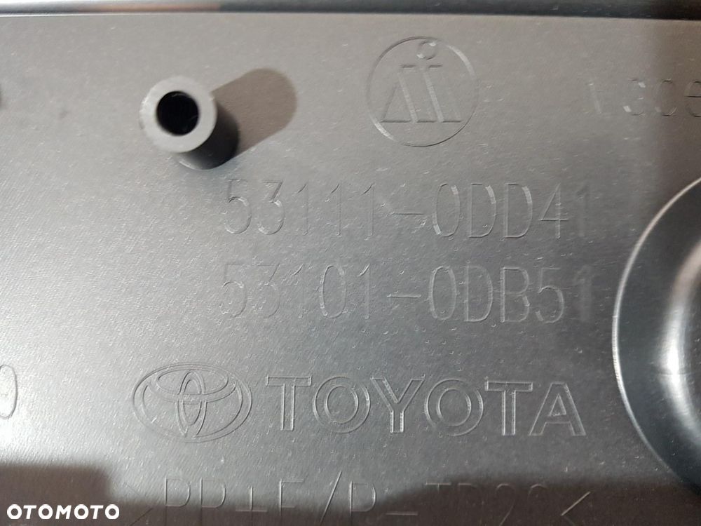 TOYOTA YARIS IV 4 GRILL ATRAPA KRATKA ŚRODKOWA 53111-0DD41 NOWY ORYGINAŁ - 5