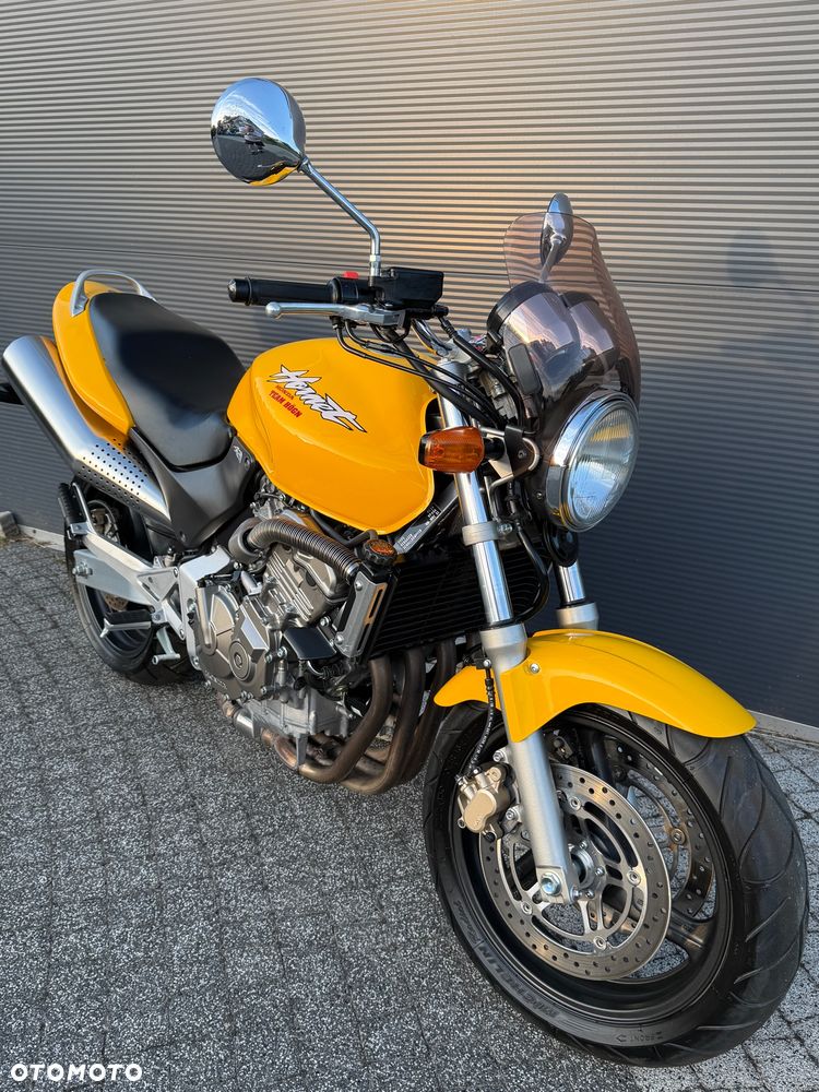 Honda CB - 16