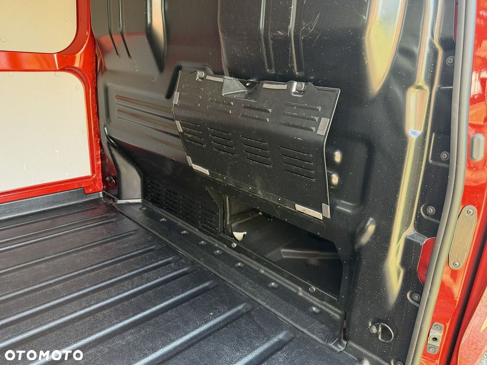 Ford Transit - 16