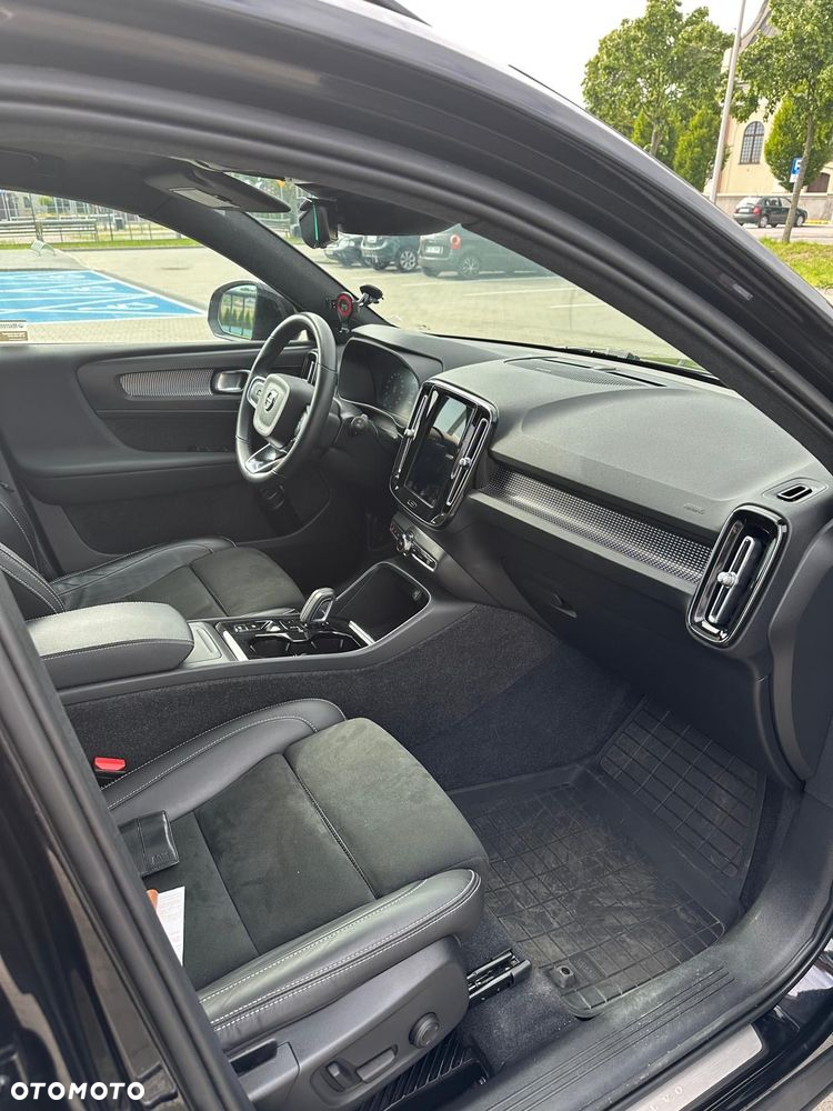 Volvo XC 40 T5 AWD R-Design - 7