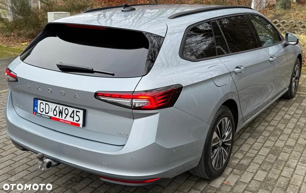 Skoda Superb 2.0 TDI 4x4 DSG Ambition - 6