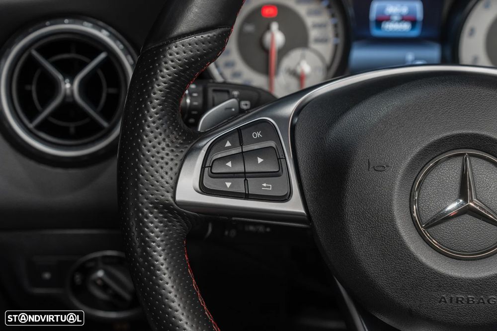 Mercedes-Benz GLA 180 AMG Line Aut. - 11