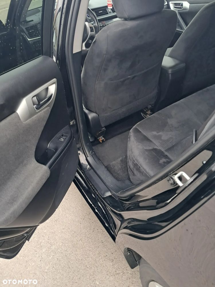 Lexus CT Standard - 17