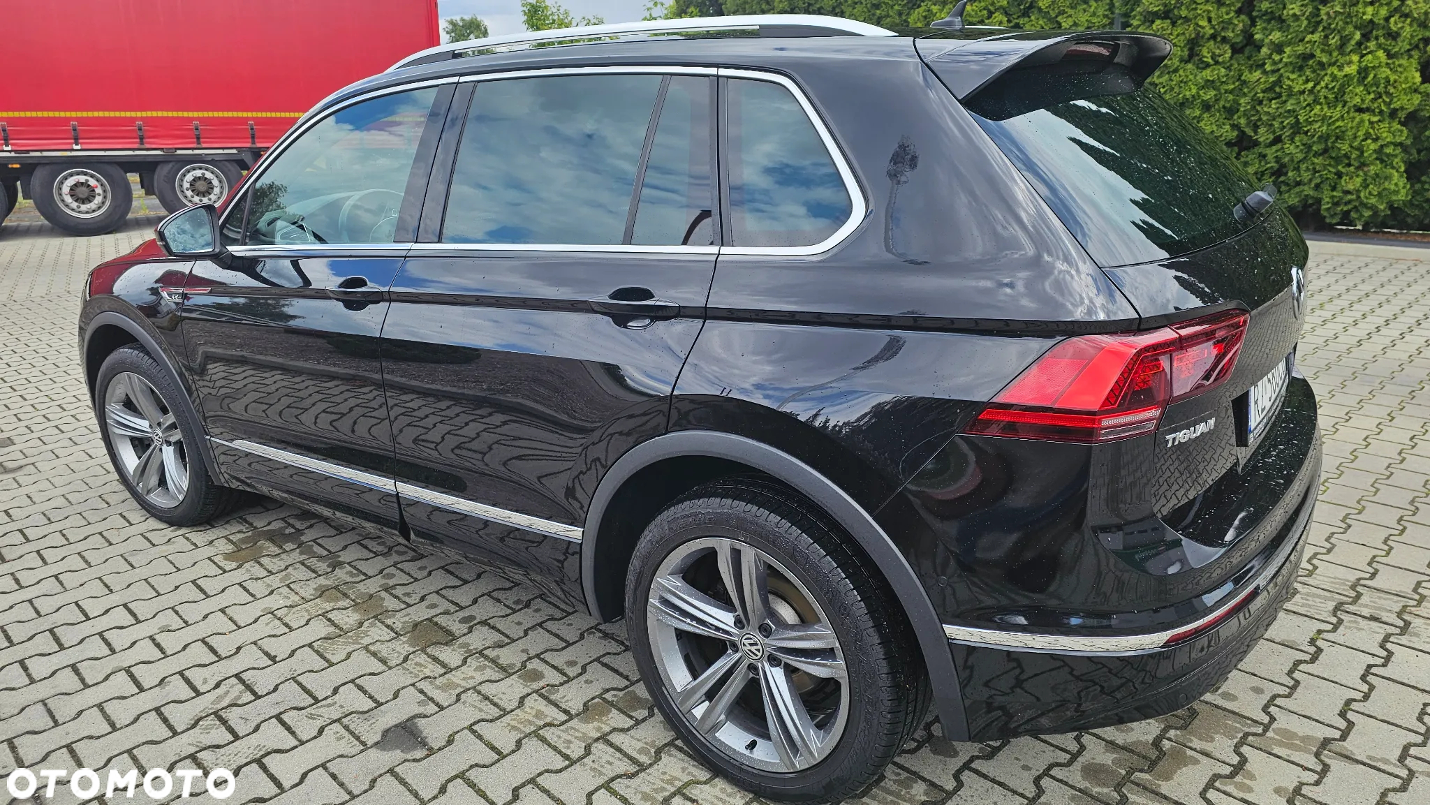 Volkswagen Tiguan - 25