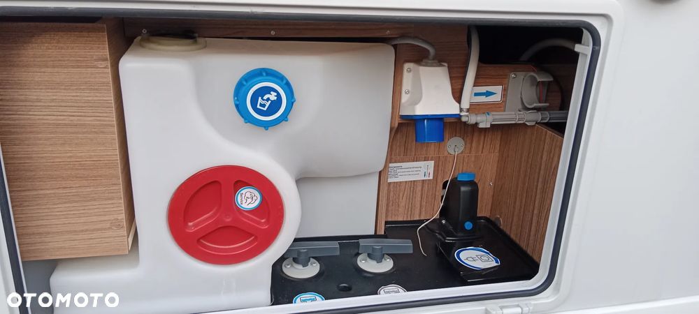 KNAUS LIVE WAVE 700MEG - 30