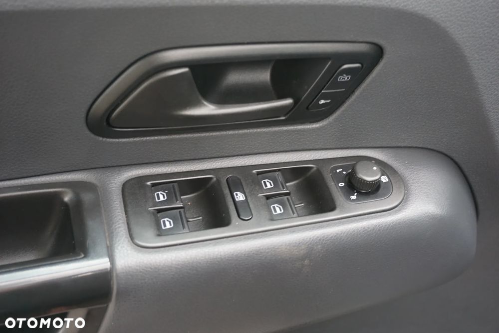 Volkswagen Amarok Double Cab 2.0 BiTDi 4MOTION Basic - 18