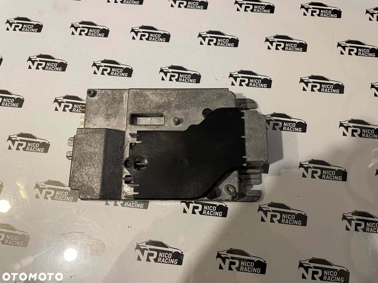 MODUŁ WZMACNIACZ RADIA BMW G20 G30 G14 G05 F40 5A33045 - 1