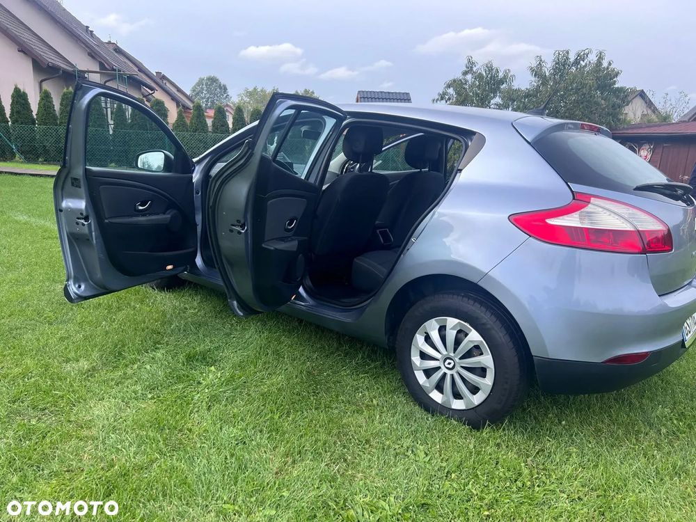 Renault Megane 1.6 16V 110 Authentique - 26