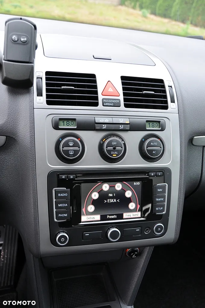 Volkswagen Touran 1.4 TSI Highline - 14