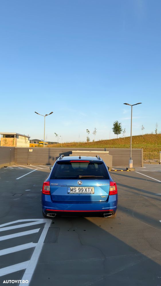 Skoda Octavia 2.0 TDI DSG RS - 7
