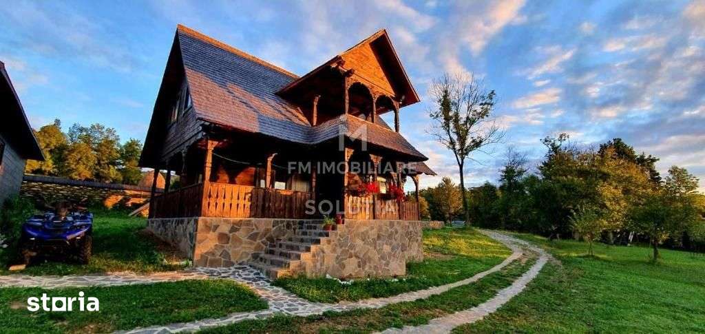 Pensiune agroturistică de vânzare | Desești – Maramureș - Imagine principală: 2/20