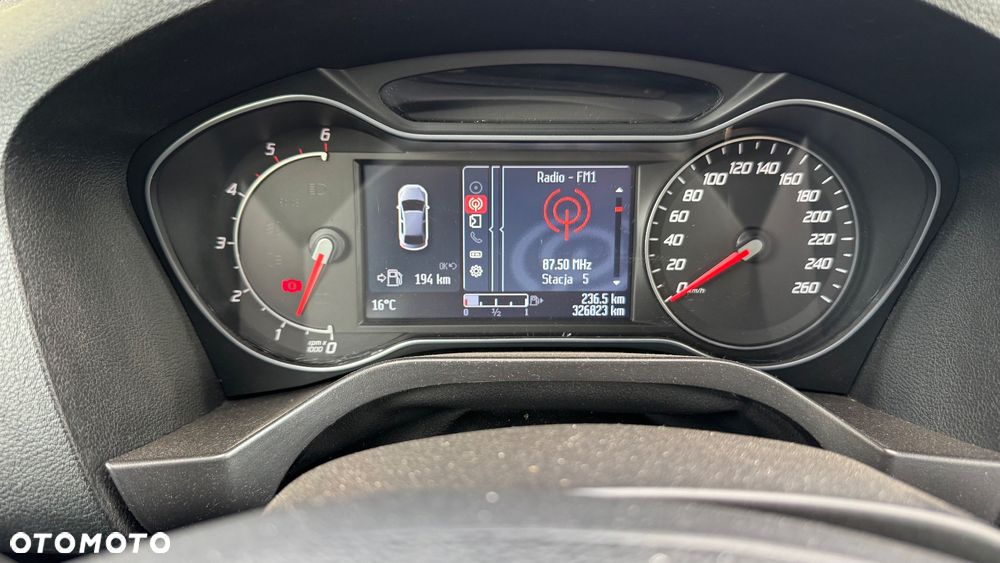 Ford S-Max 2.0 TDCi DPF Titanium - 12