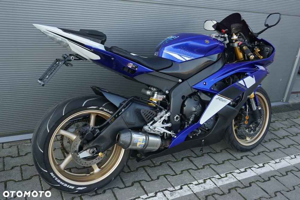 Yamaha YZF - 3