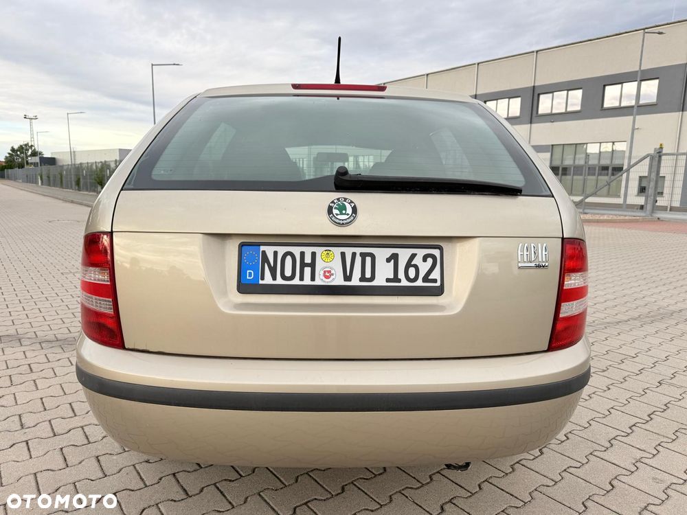 Skoda Fabia 1.4 16V Combi Comfort - 14