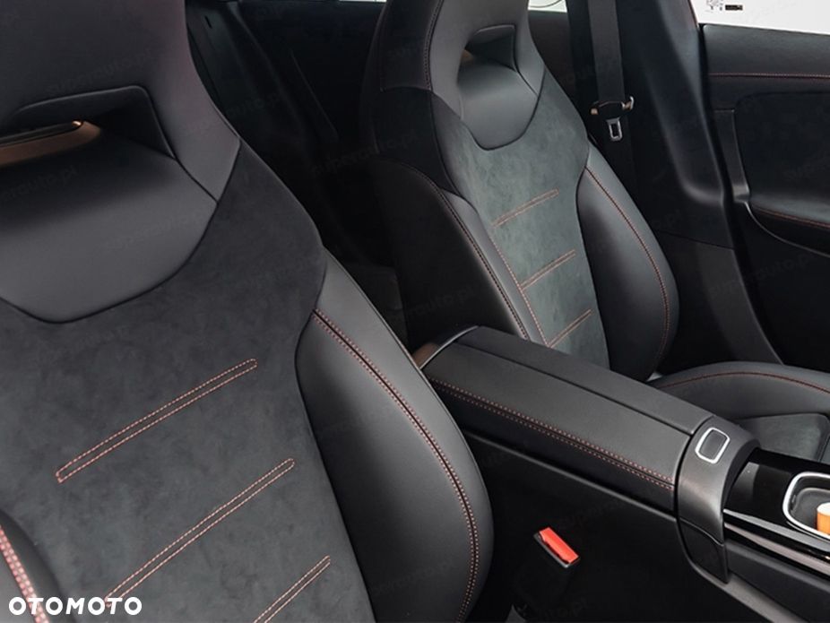 Mercedes-Benz CLA - 13