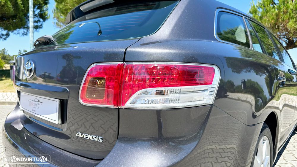 Toyota Avensis SD 2.0 D-4D Exclusive +Pele+GPS - 18