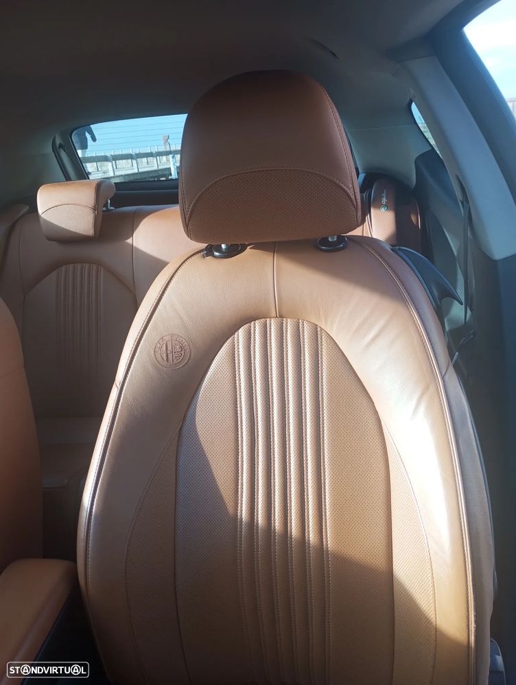 Alfa Romeo MiTo - 6