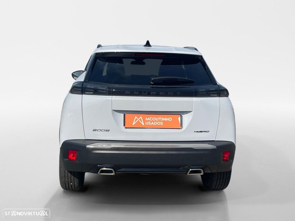 Peugeot 2008 - 4