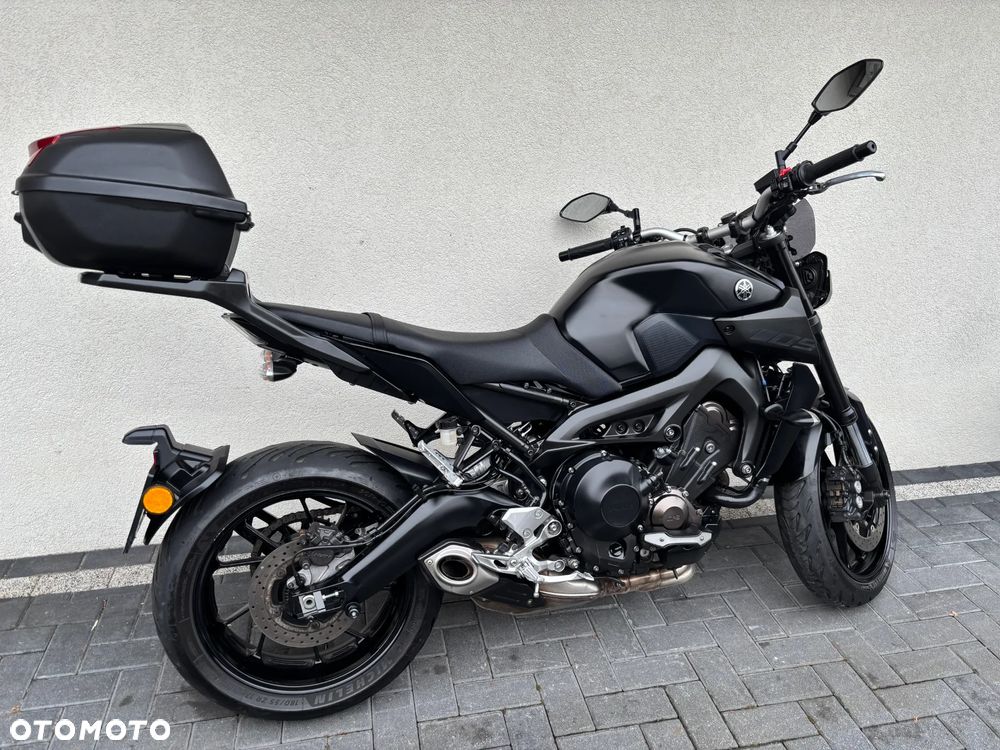 Yamaha MT - 7