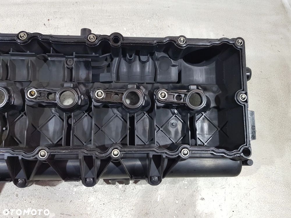 POKRYWA ZAWORÓW 7797613 BMW E90 E91 E87 E60 2.0D N47D20A - 9