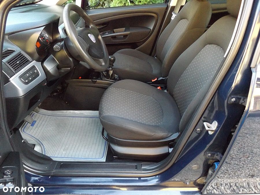 Fiat Punto - 8