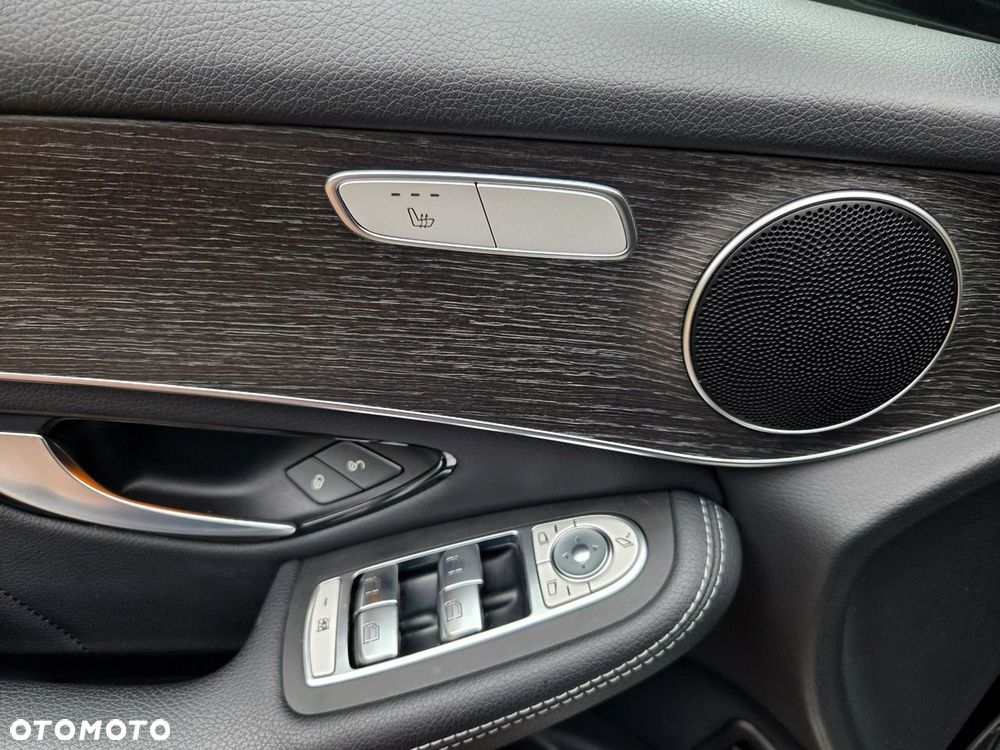 Mercedes-Benz GLC 200 d 4Matic 9G-TRONIC AMG Line - 16