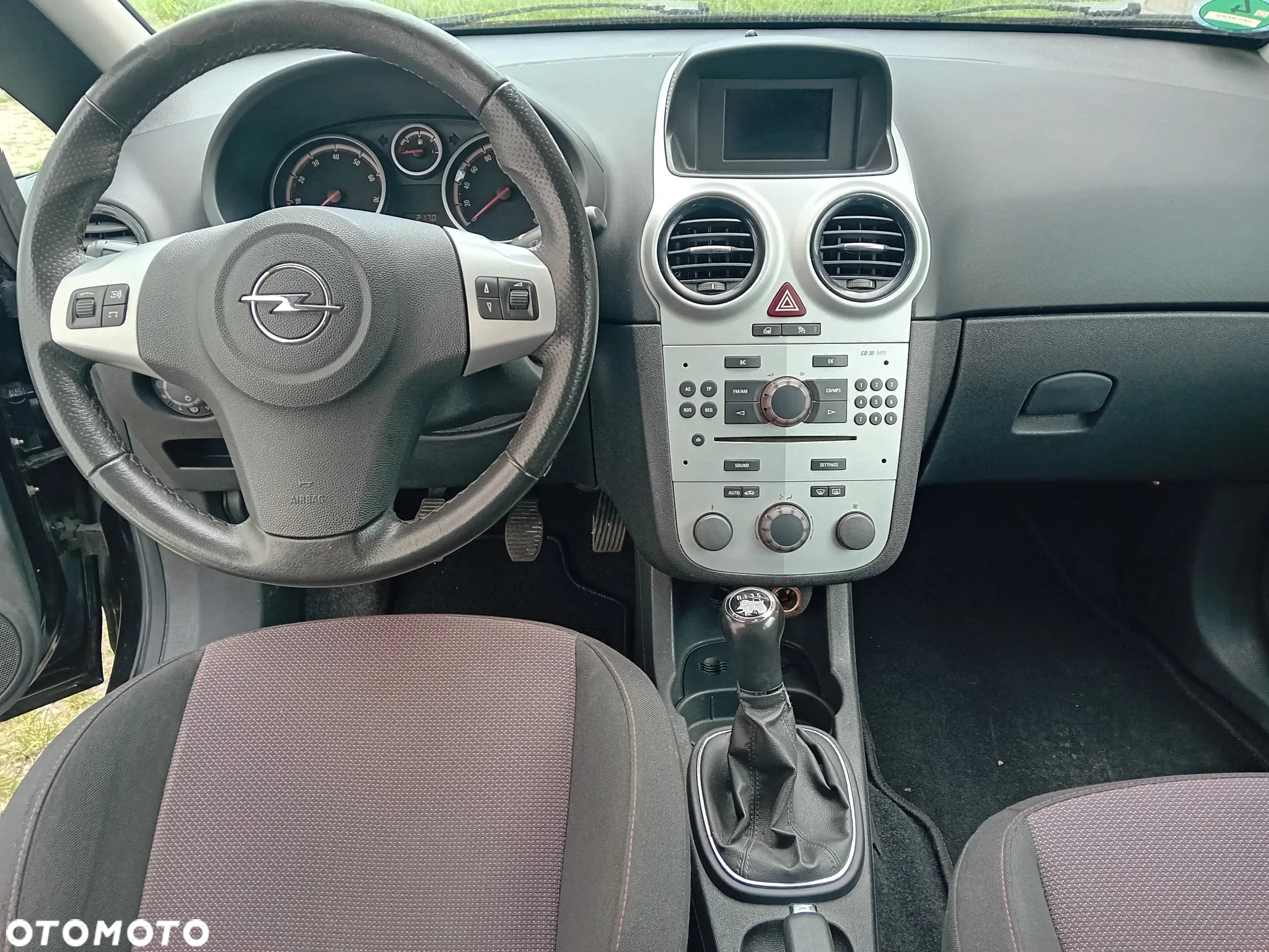 Opel Corsa 1.4 16V Sport - 5