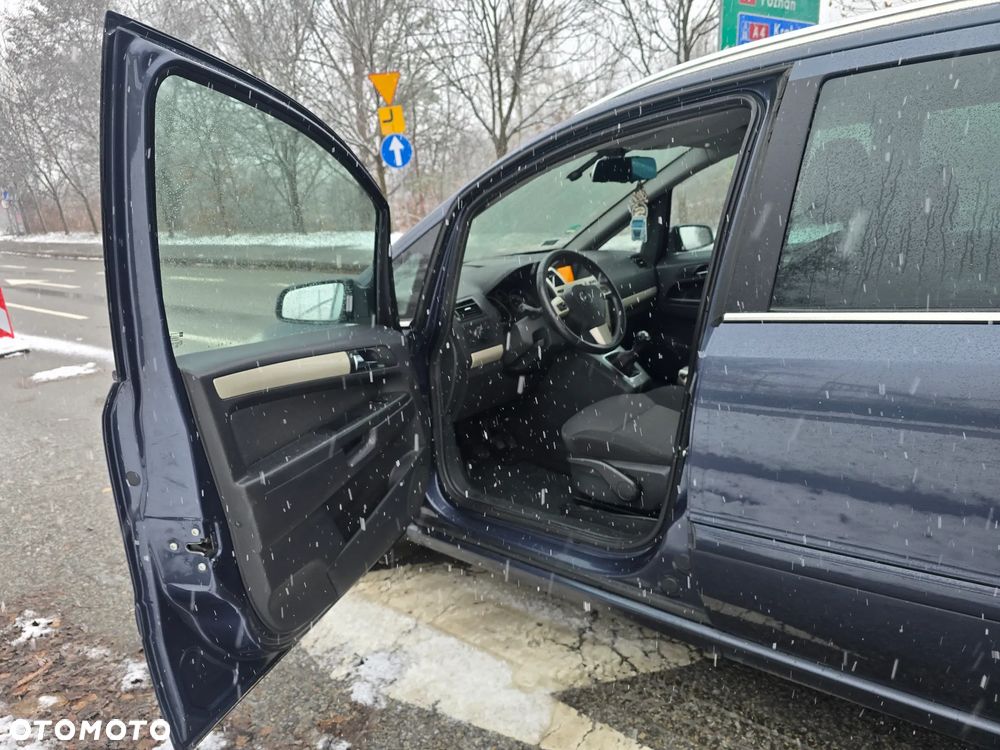 Opel Zafira 1.7 CDTI Cosmo - 9