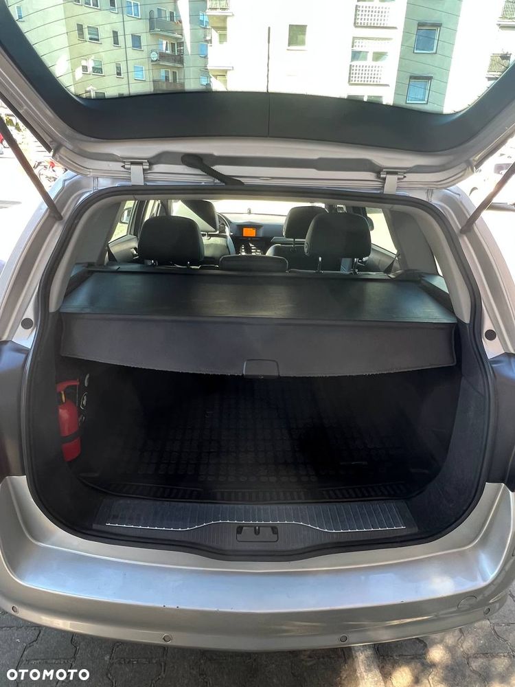Opel Astra 1.7 CDTI - 19