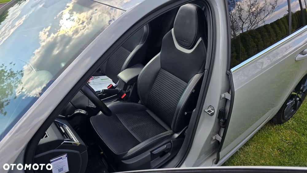 Skoda Octavia 2.0 TDI RS DSG - 16