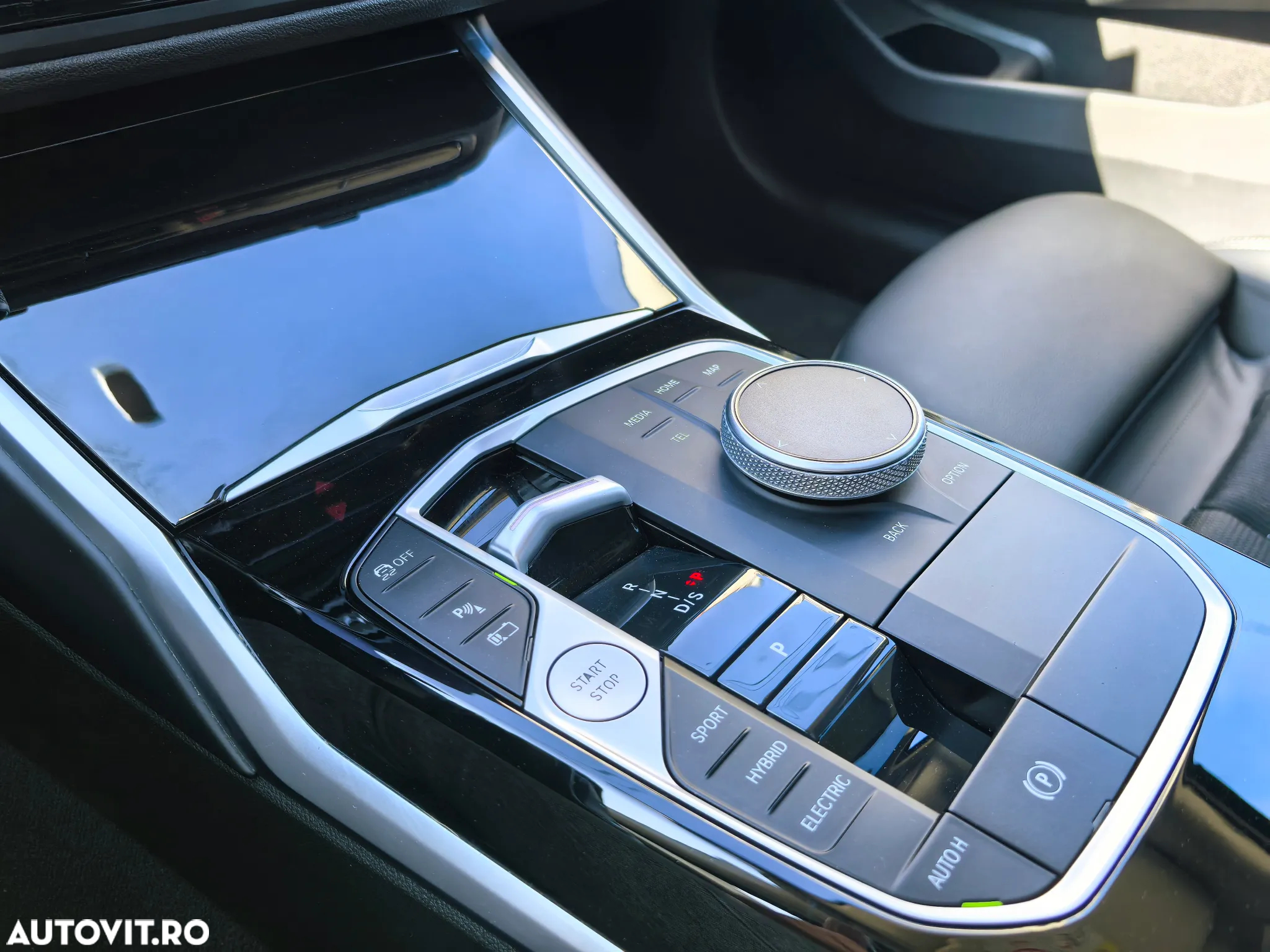 BMW Seria 3 330e AT PHEV - 23