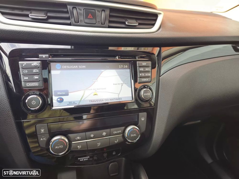 Nissan Qashqai 1.6 dCi Tekna Premium Bose - 9