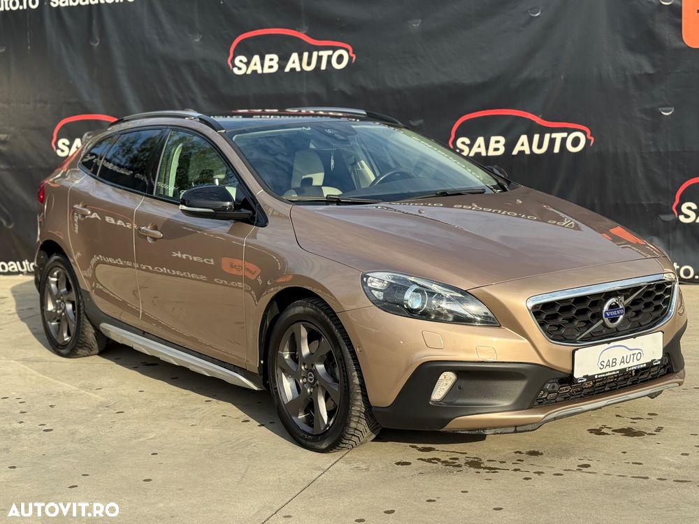 Volvo V40 Cross Country D4 Geartronic Kinetic - 3