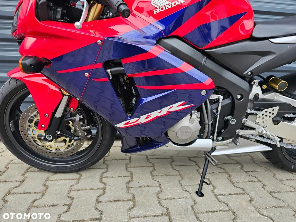 Honda CBR - 18