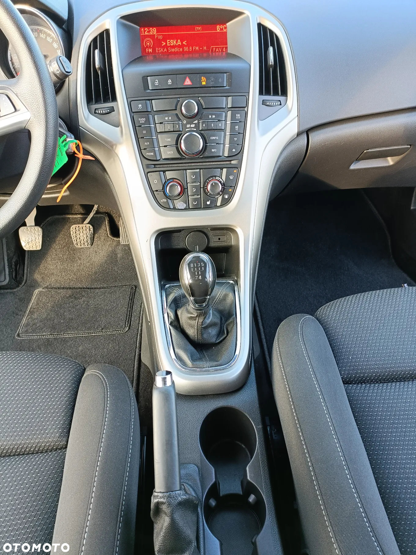 Opel Astra 1.6 - 12