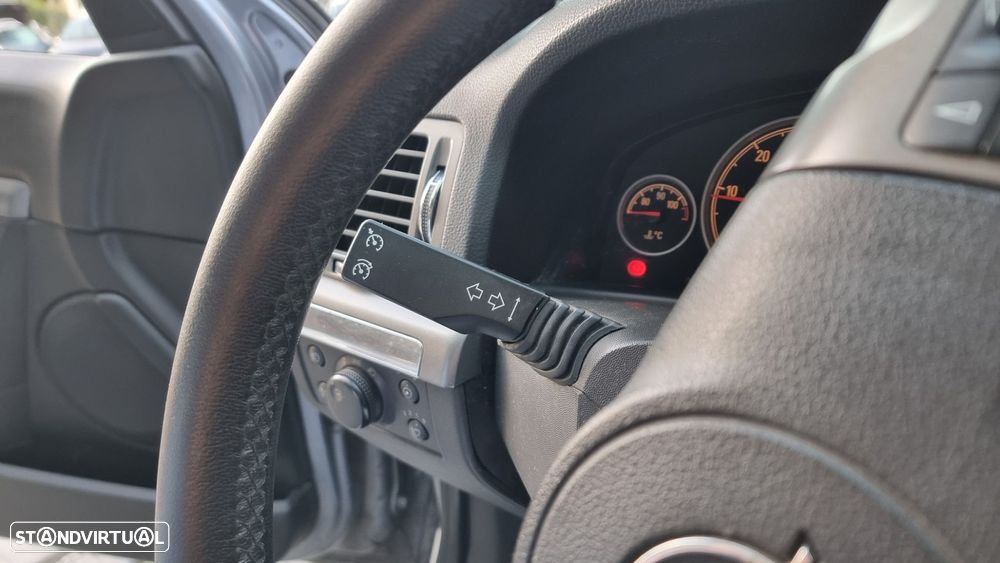 Opel Vectra Caravan 1.9 CDTi Comfort - 11