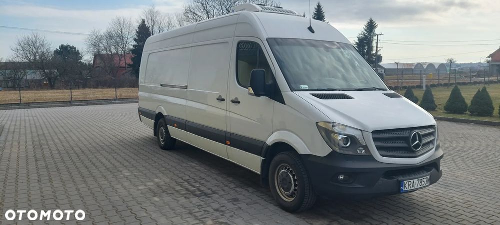 Mercedes-Benz Sprinter - 1
