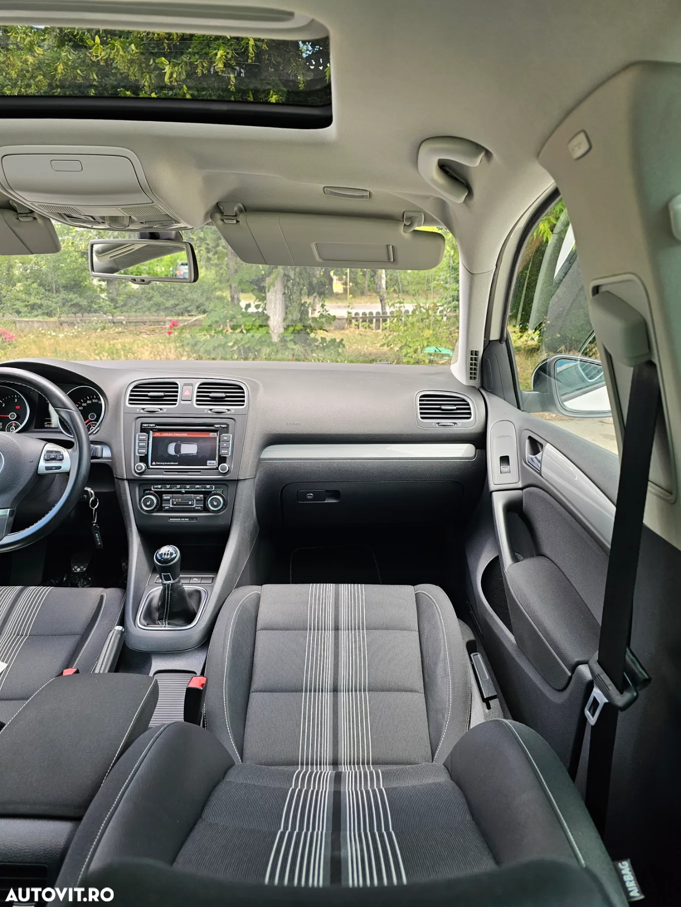 Volkswagen Golf - 20
