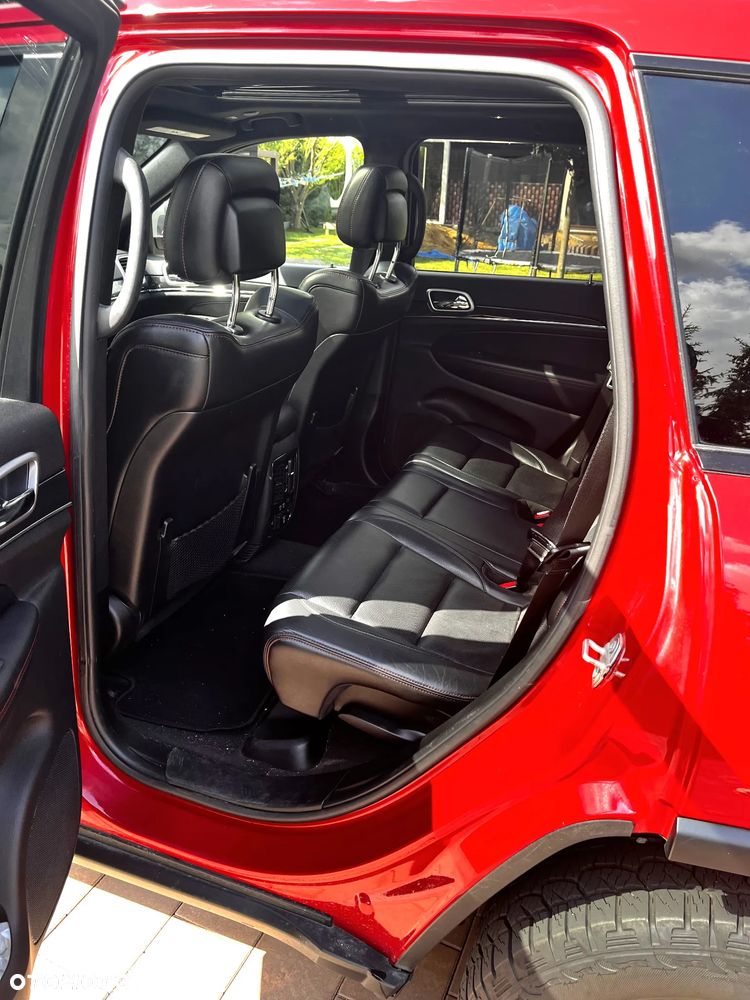 Jeep Grand Cherokee - 9