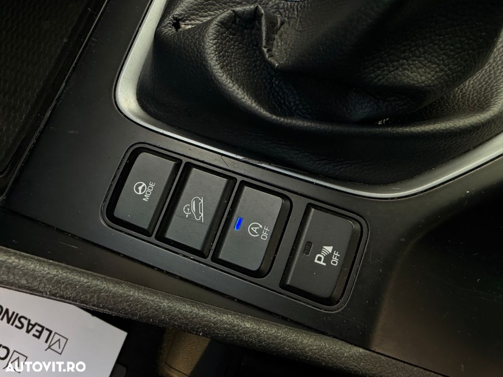 Hyundai Tucson blue 1.7 CRDi 2WD Style - 23