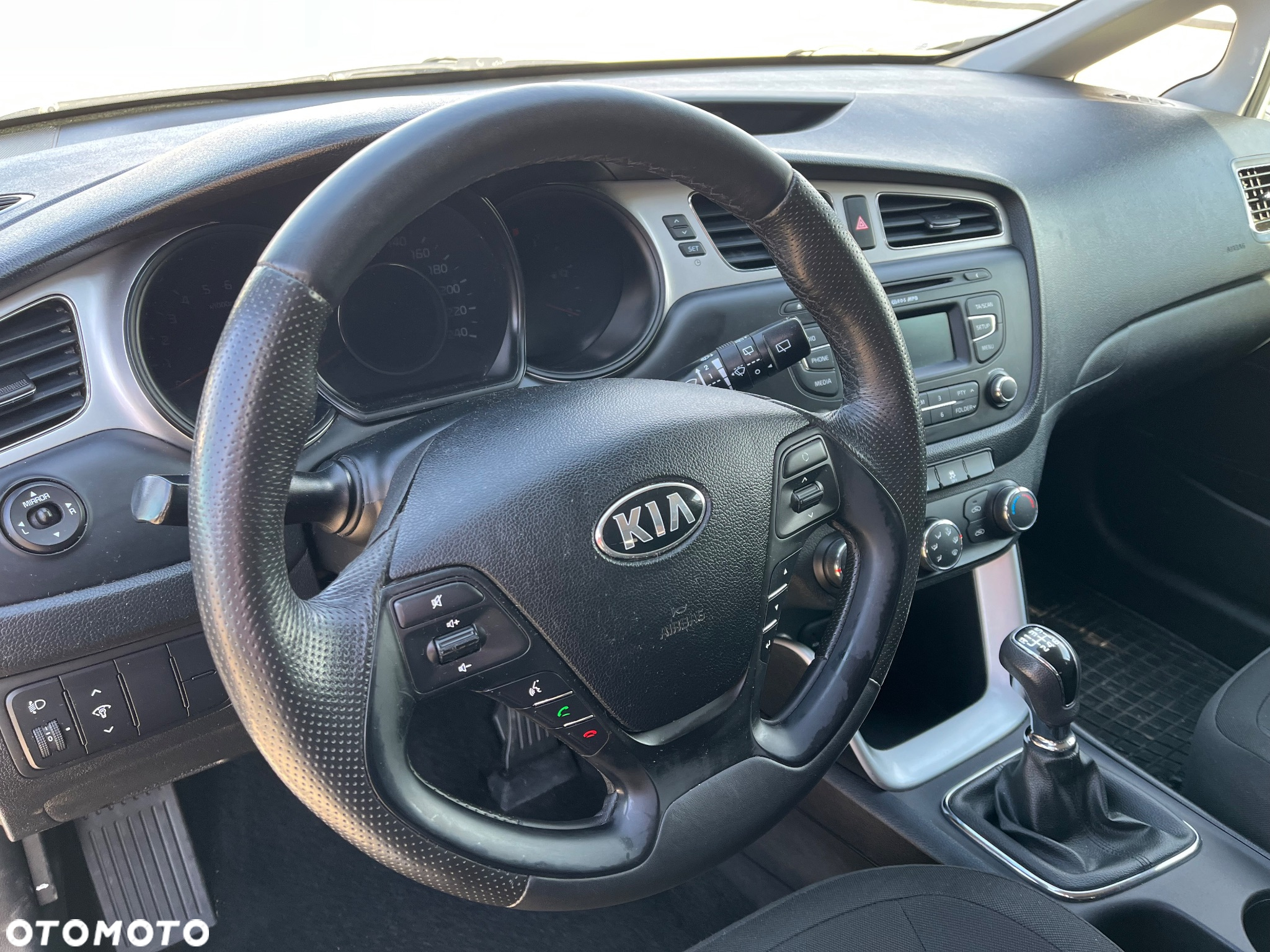 Kia Ceed Cee'd 1.6 CRDi L - 10