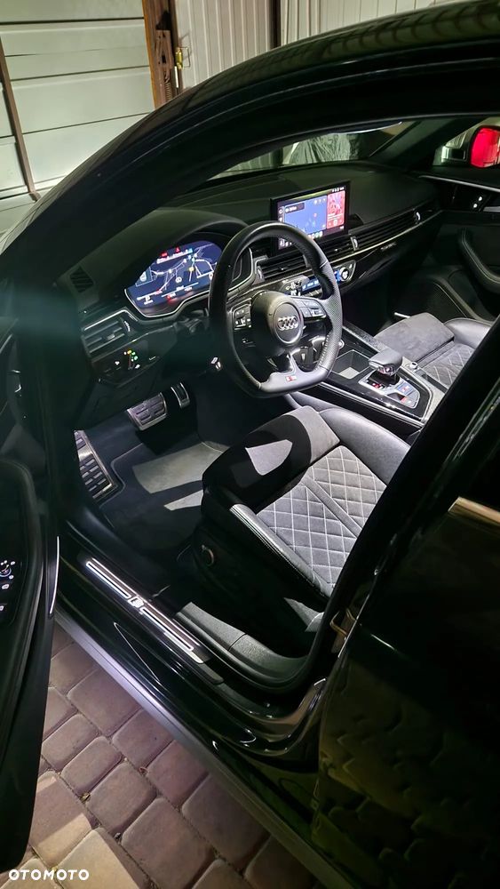 Audi S4 Limousine - 26